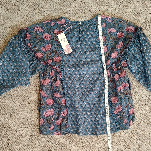 Playful Boheme Blouse - Picture 4 of 9